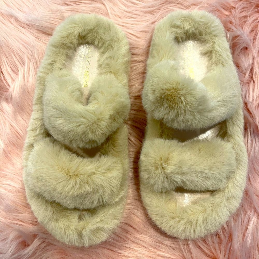 Flat soft and comfortable